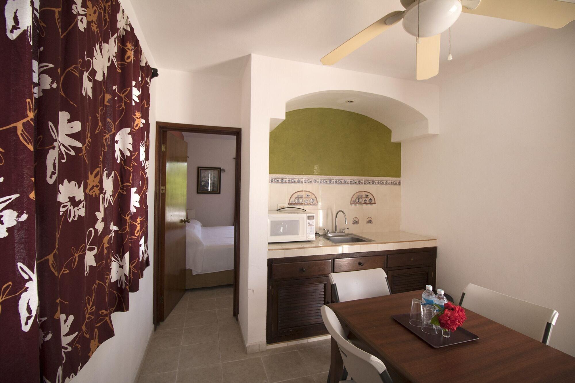 Chac Chi Hotel & Suites Isla Mujeres Zewnętrze zdjęcie