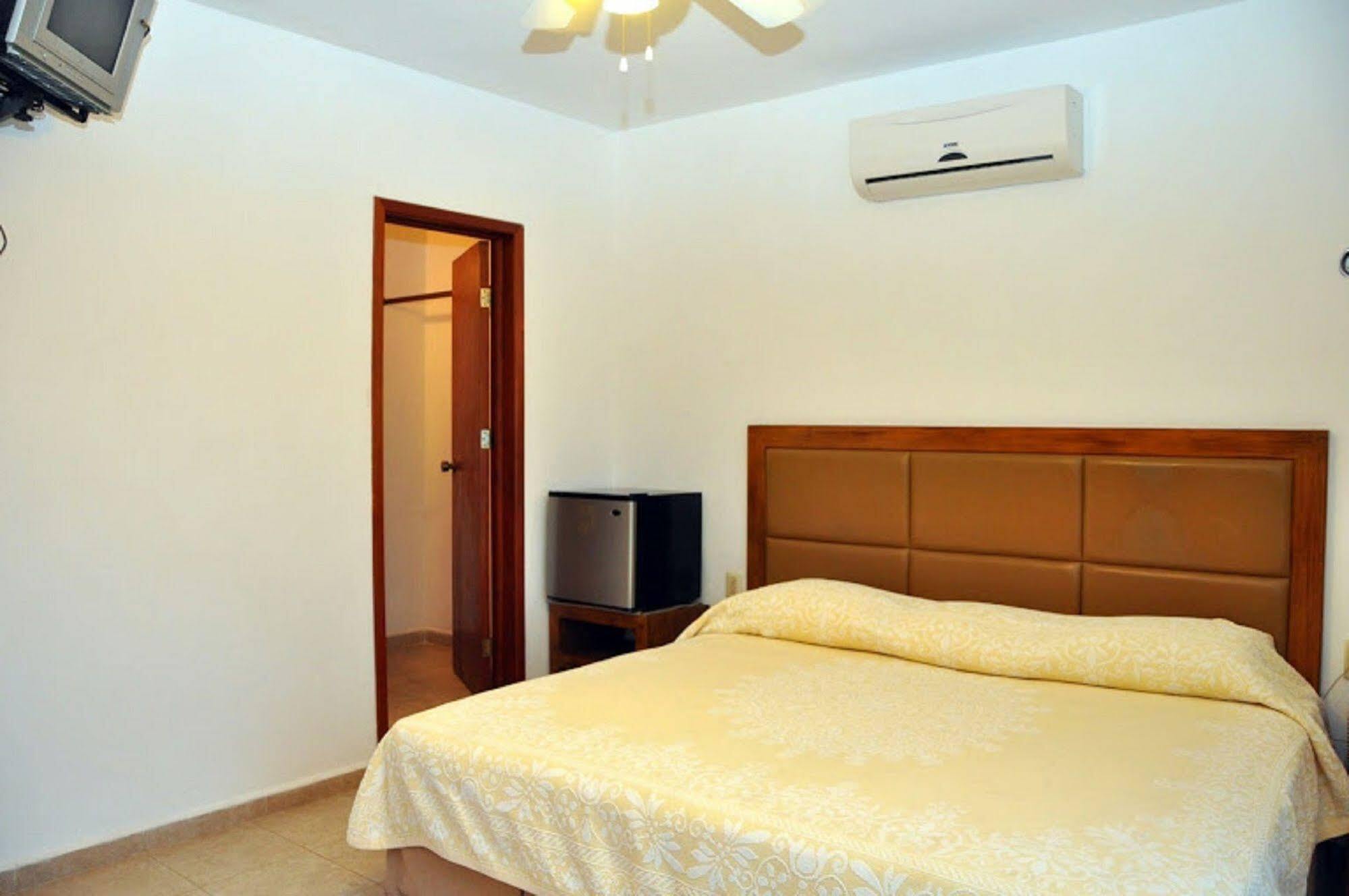 Chac Chi Hotel & Suites Isla Mujeres Zewnętrze zdjęcie